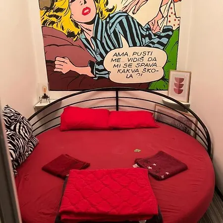 Apartment Pop Art *